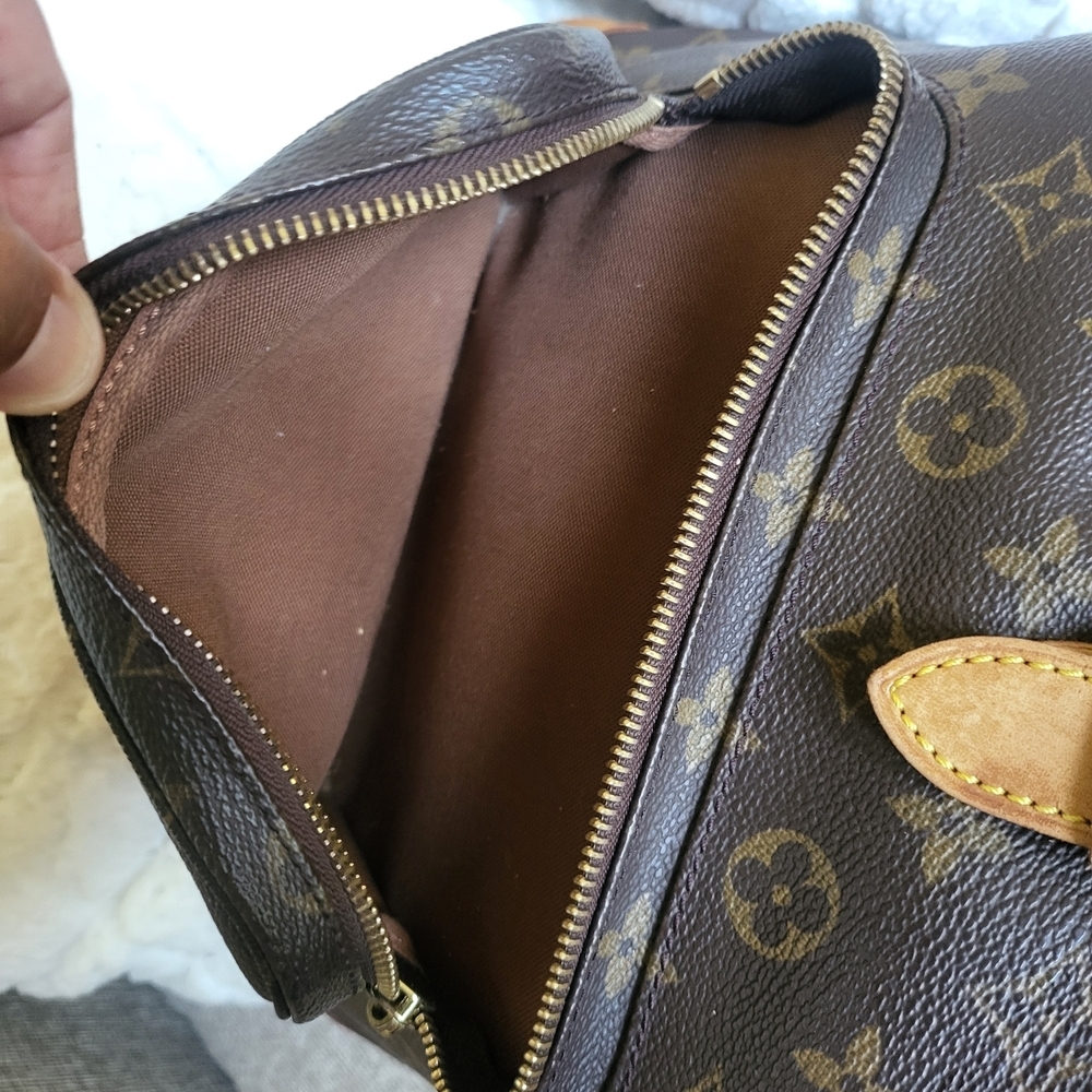 Louis Vuitton Montsouris Gm Backpack Authentic...w/ COA - Picture 14 of 16